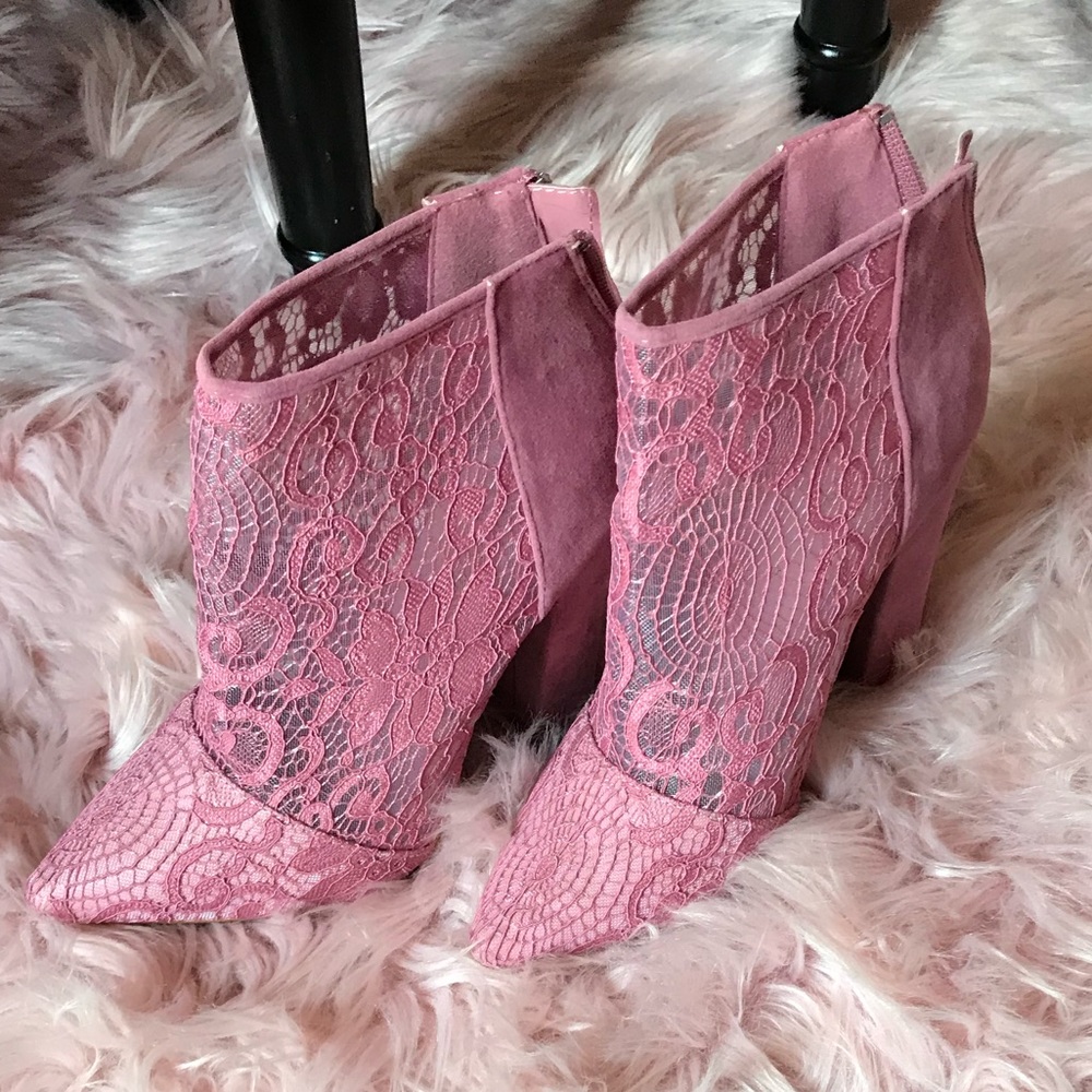 Mauve lace booties